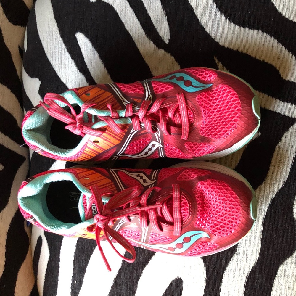 Saucony Fastwitch  running shoes 7.5